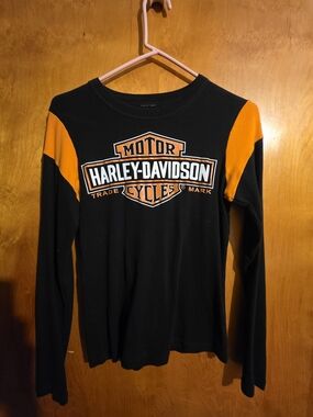 Harley-Davidson Women's Black & Orange Long-Sleeve Logo Shirt
